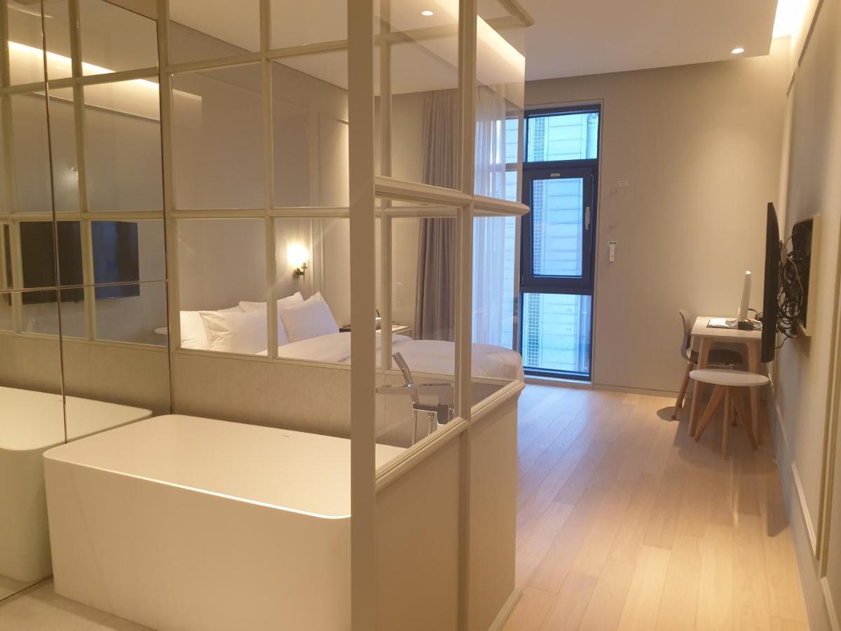 Hotel Libre ซีฮึง ภายนอก รูปภาพ