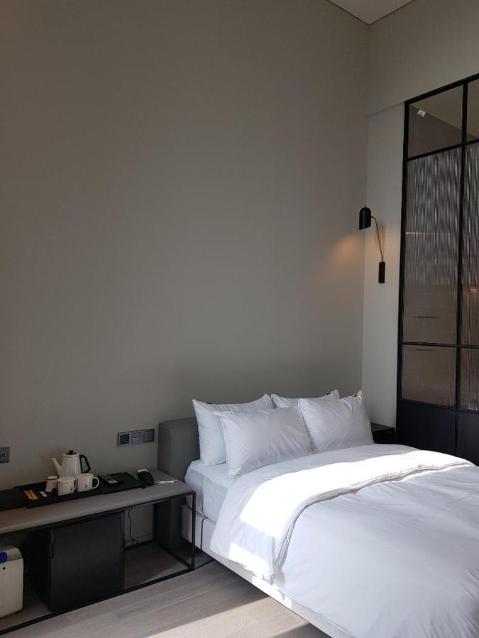 Hotel Libre ซีฮึง ภายนอก รูปภาพ